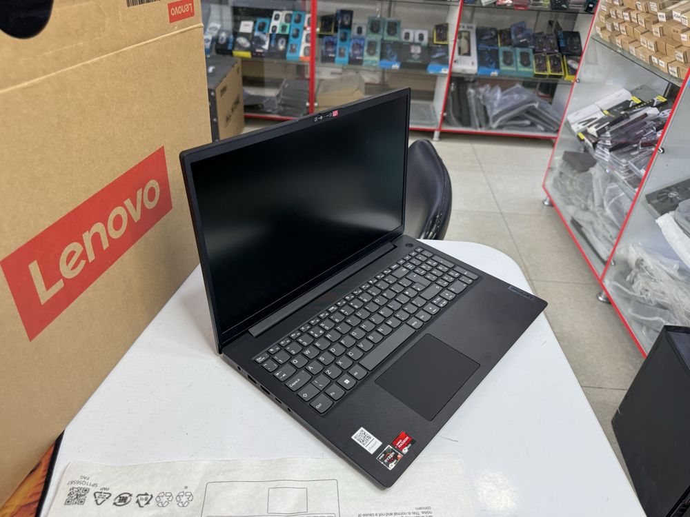 lenovo ryzen 5 7520U (i5-13) 8/512 yangisidan keldi IT va grafikaga