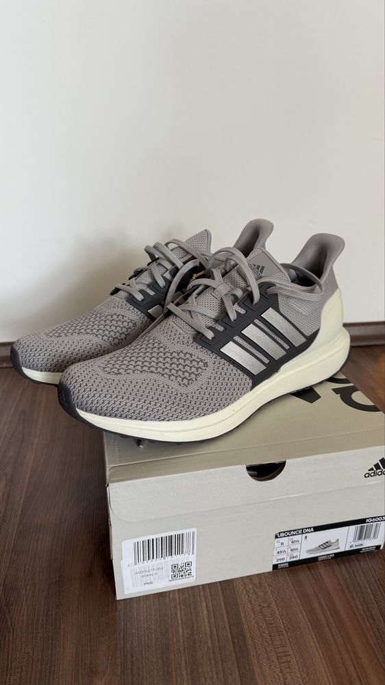 Adidas uBounce DNA Barbati - Marime 45 1/3 - NOI NEPURTATI ETICHETA