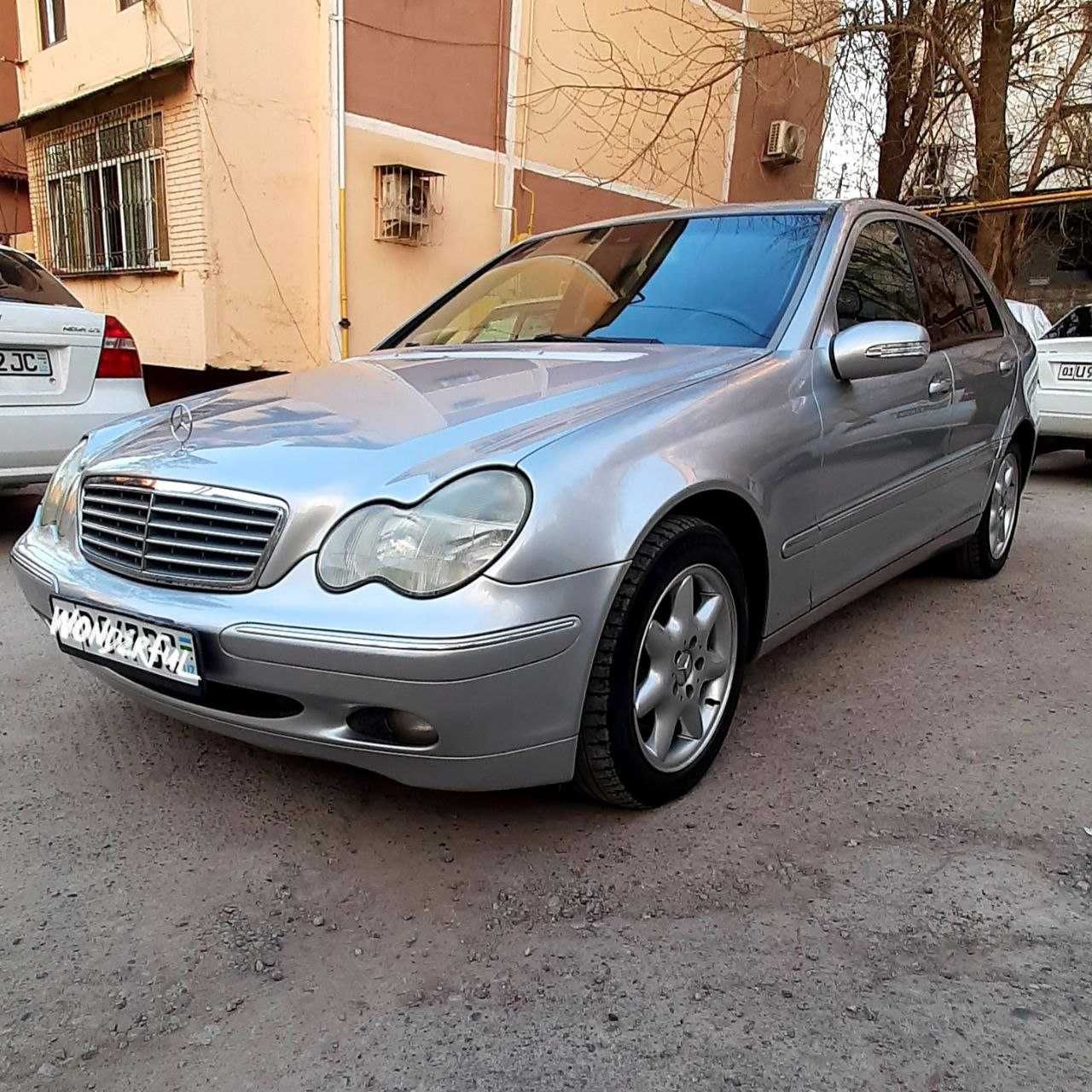 Продается Mercedes Benz C200 Kompressor, W203