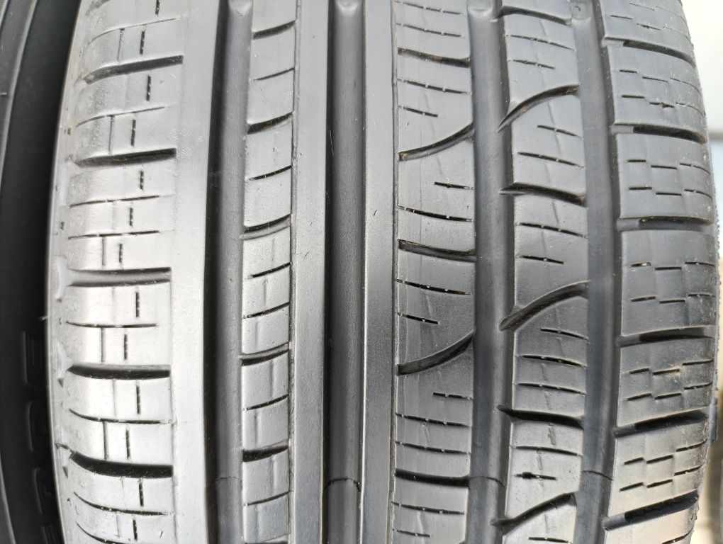 Două anvelope all season 215 65 17 Pirelli dot 2022