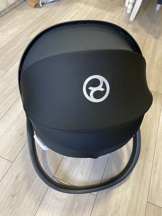 Кошница за новородено Cybex Aton 5