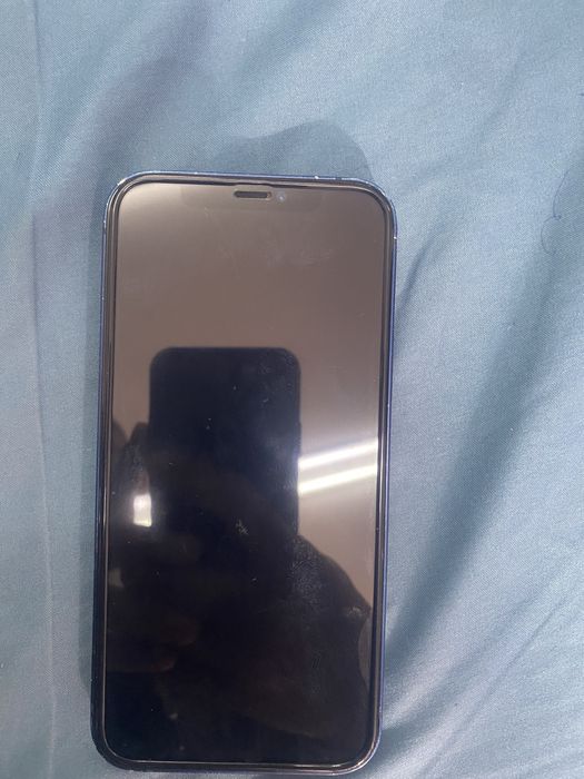 Айфон 12 Есть доставка