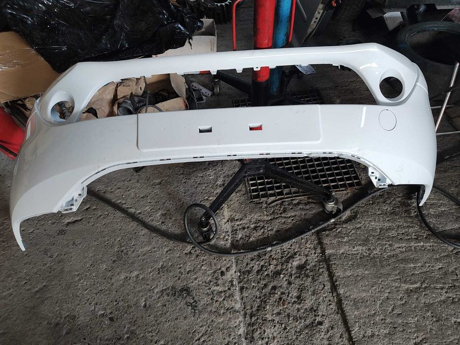 Bara fata Dacia Lodgy