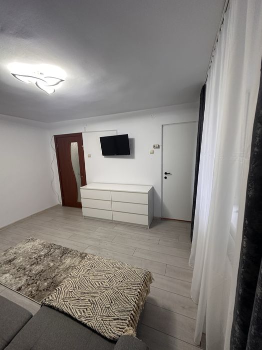 Apartament 2 camere Recent renovat !!!