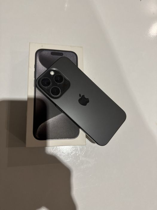 iPhone 15 pro.128 GB