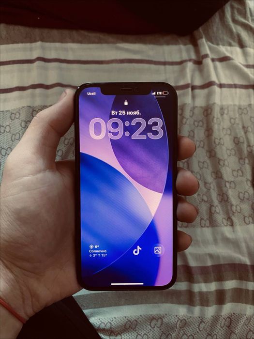 Айфон 12 темно синий