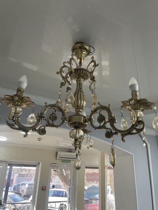 Продам Люстра 3 х рожковый