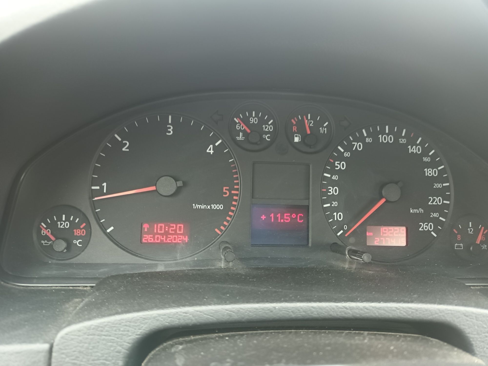 Audi a6 1.9 tdi.