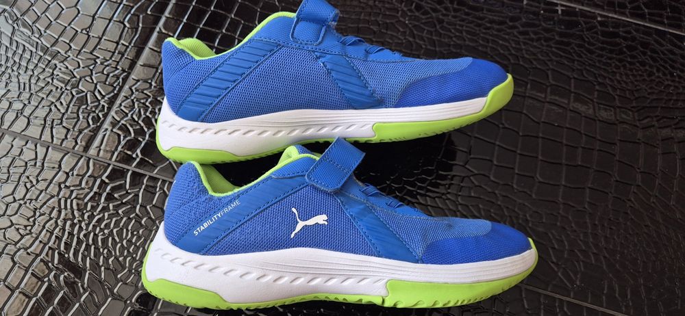 Маратонки Puma номер 38