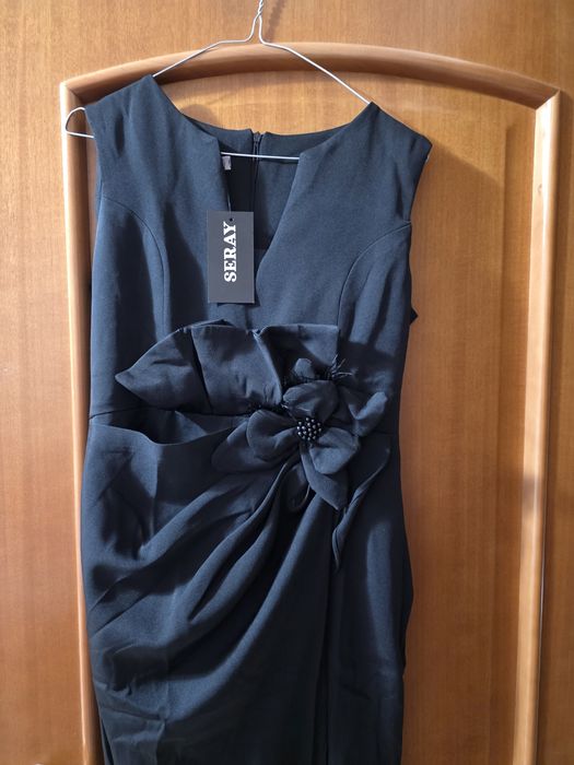 Vand rochie seara