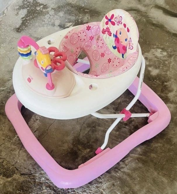 Продоется ходунок