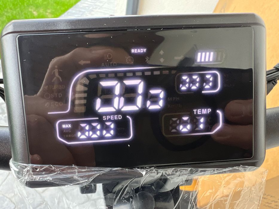 Мощна електрическа тротинетка T8 - 1000W 48V/15Ah