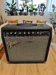 Fender Champion 20+cablu de alimentare