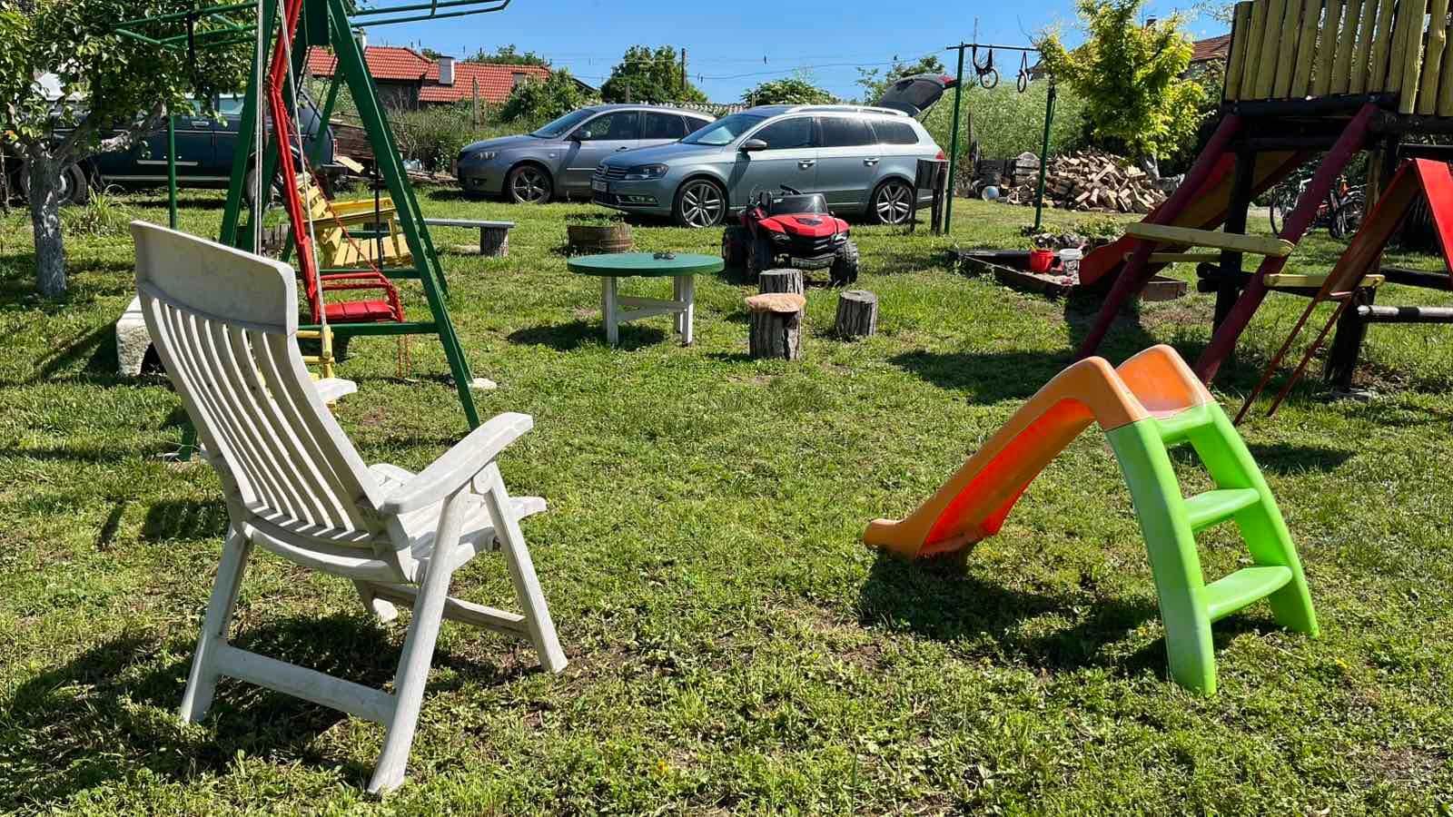 Нощувки в къща за гости ”Кристофър”, с. Българево, община Каварна