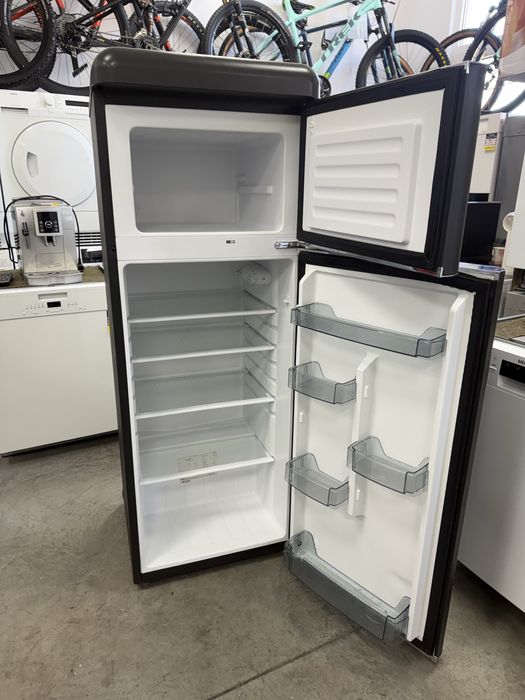 Ретро Хладилник и фризер  SCAN