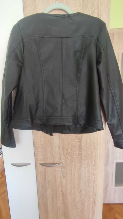 Дамско кожено яке