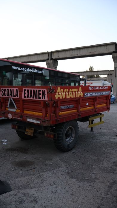 Remorca agricola Rema basculanta