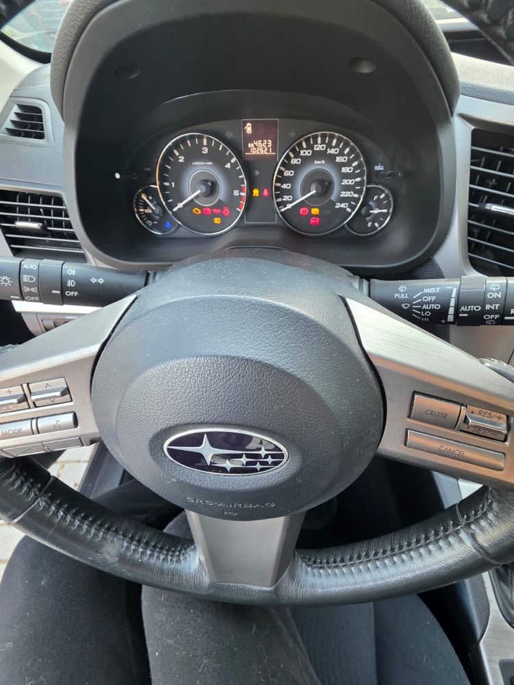 Subaru Outback 2010 2.0 diesel