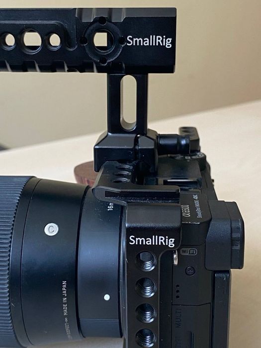 Sony a6500 + обектив Sigma 16mm f/1.4 + SmallRig (Full Kit)