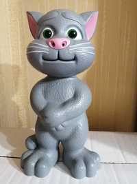 Интерактивная игрушка "Кот Том"