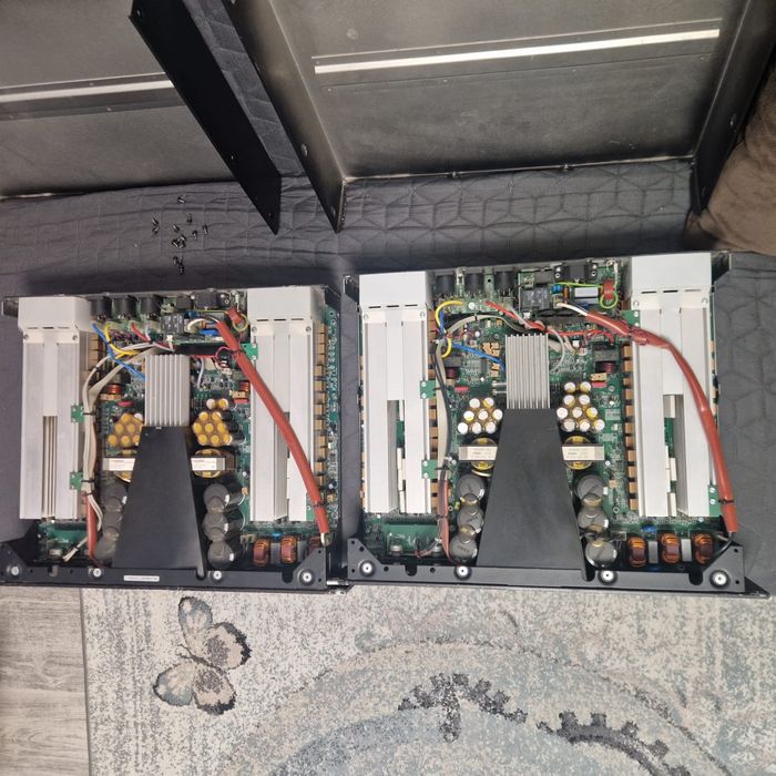 Vand Dynacord LX3000 (fbt ev rcf)