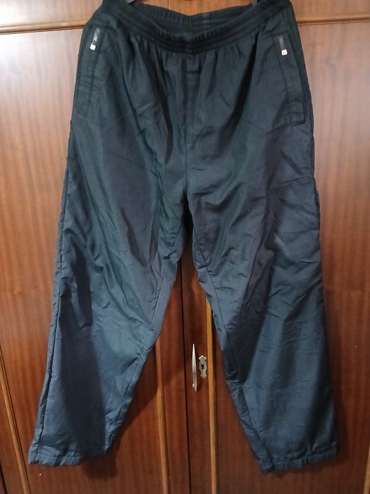 Шушляков анцуг с дебела подплата и още един с тънка