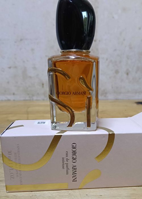 Parfum dama Giorgio Armani SI