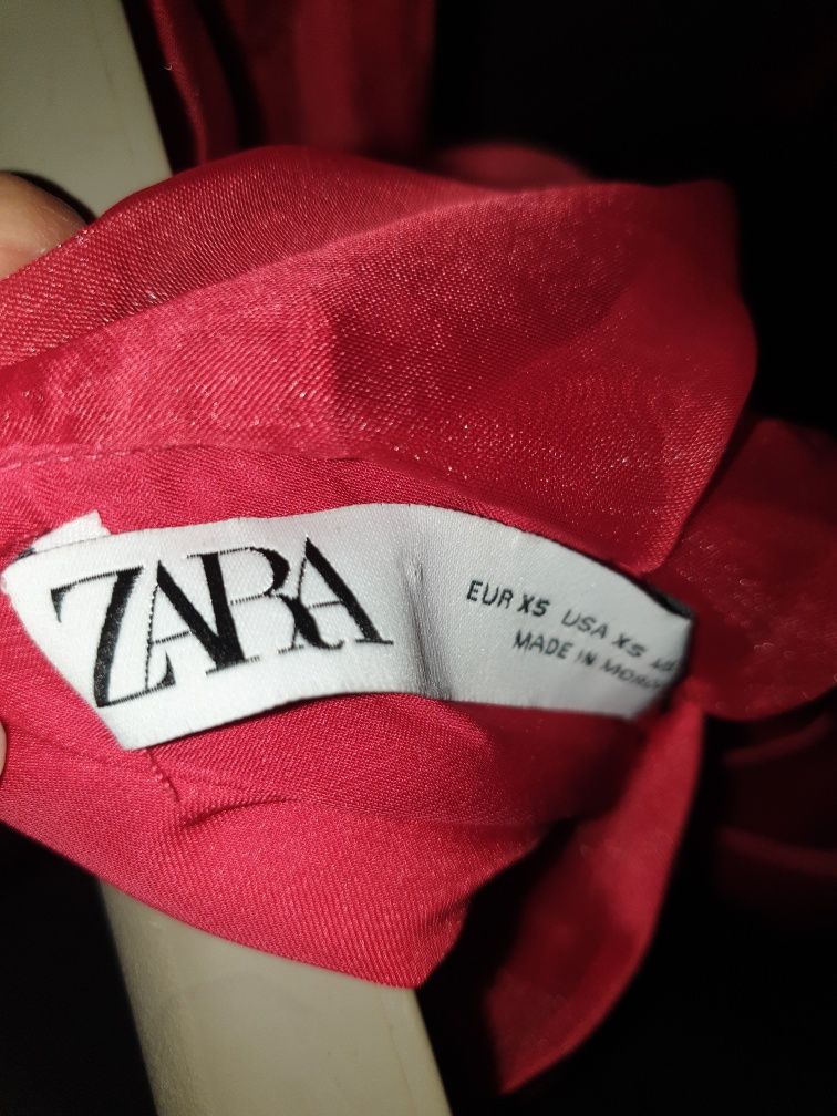 Rochie roz Zara superba