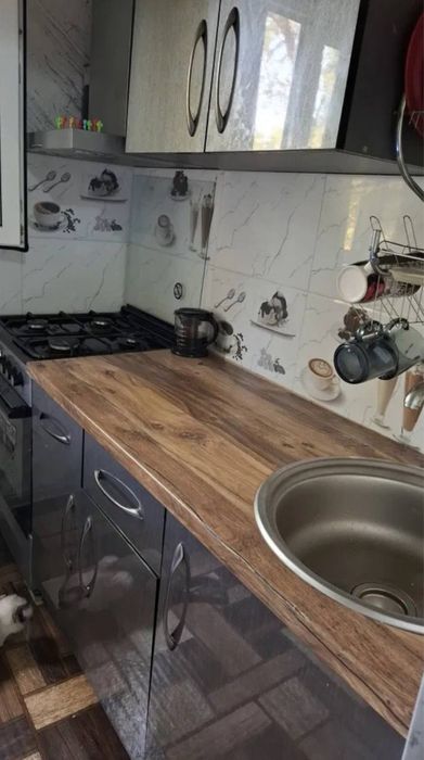 ~1 Комнатная Площадь:42м2 Балкон: 2х6 Чиланзар-26 Продаётся Квартира