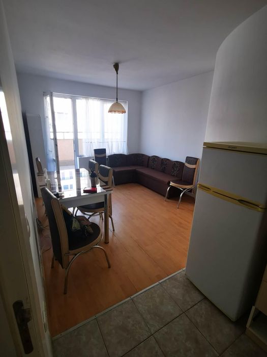 Двустаен апартамент под наем в ж.к. Банишора, 2168944