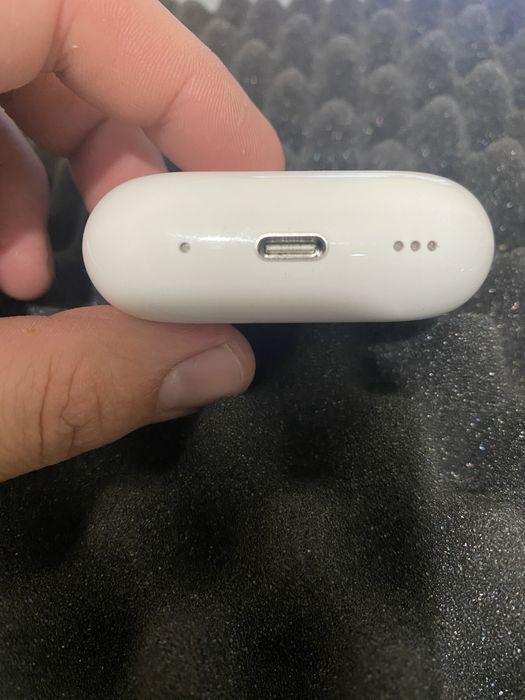 Airpods pro 2 type c кейс оригинал