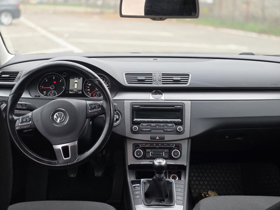 Vând Pasat b7 2012 2.0 tdi 140 cai euro 5