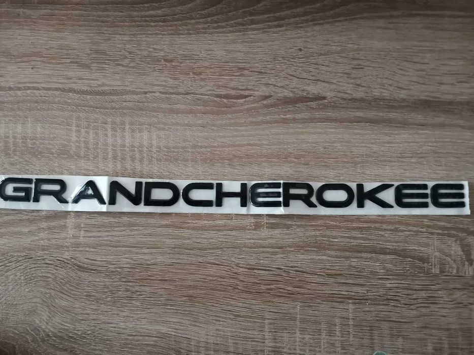 черен надпис Jeep Grand Cherokee стар стил