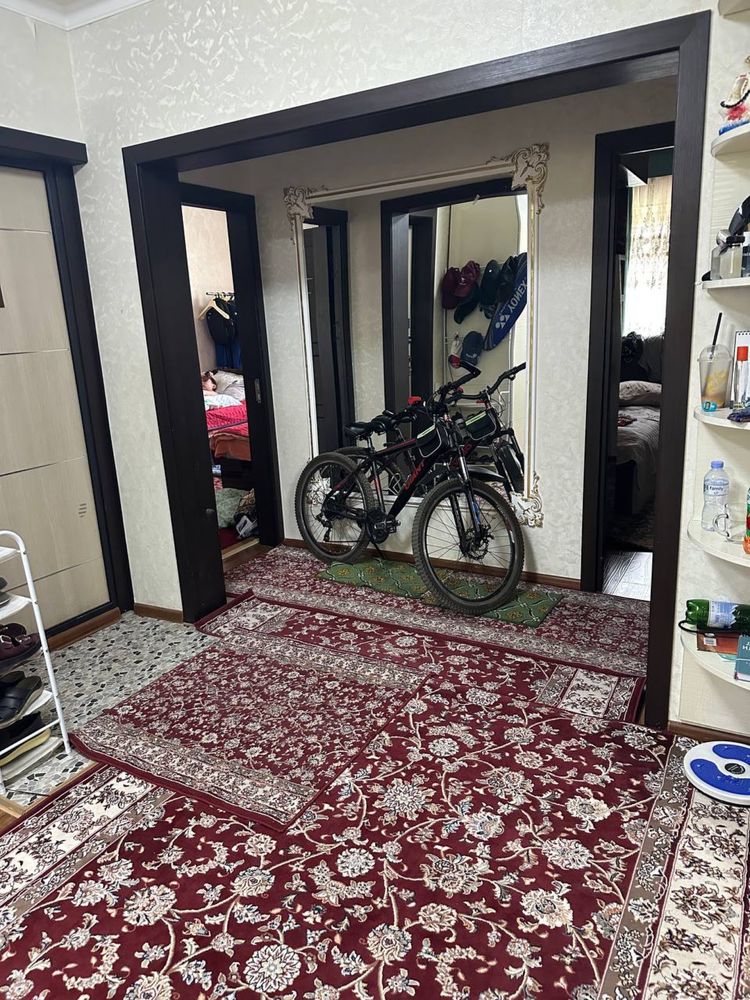 Toshkent shahr Yunusobod tumanida 4 xonali uy sotiladi