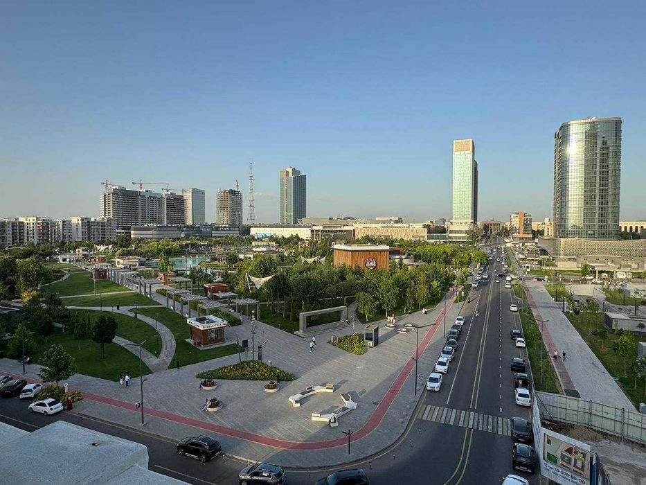 4-х комнатная в Жилом комплексе балкон 16м2 ID: 4122