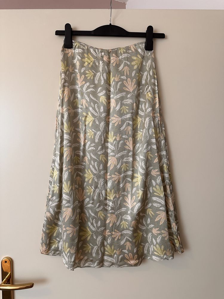 Fusta midi model floral