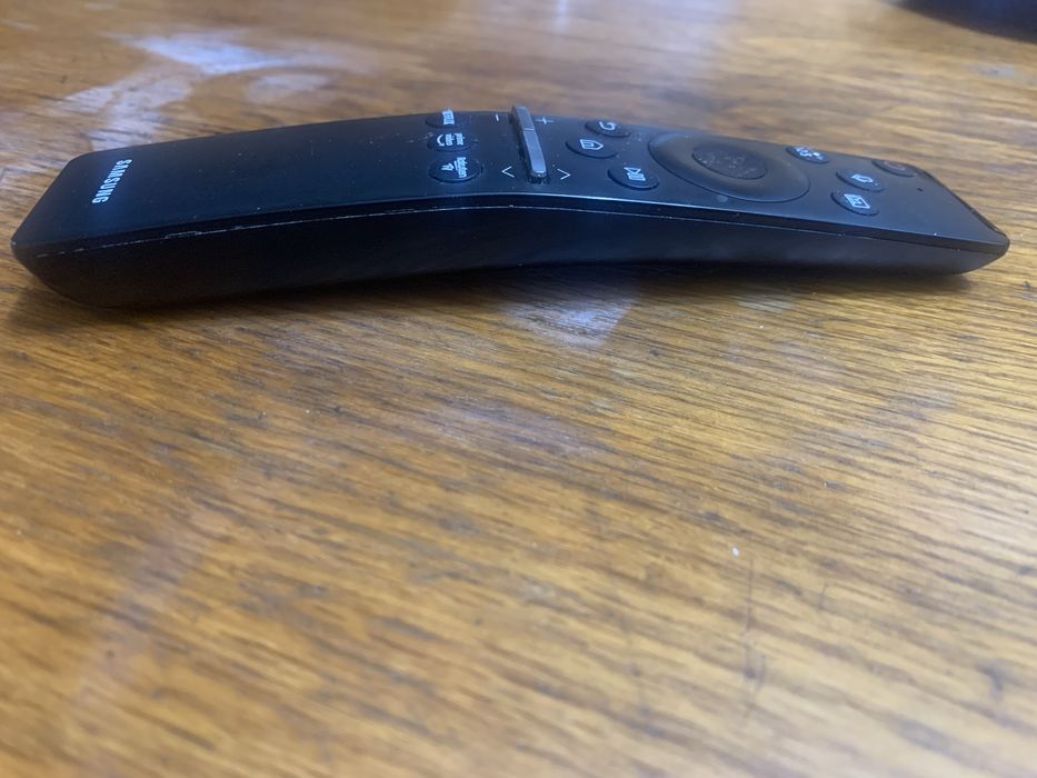 Telecomdă smart tv QLed Samsung originală.