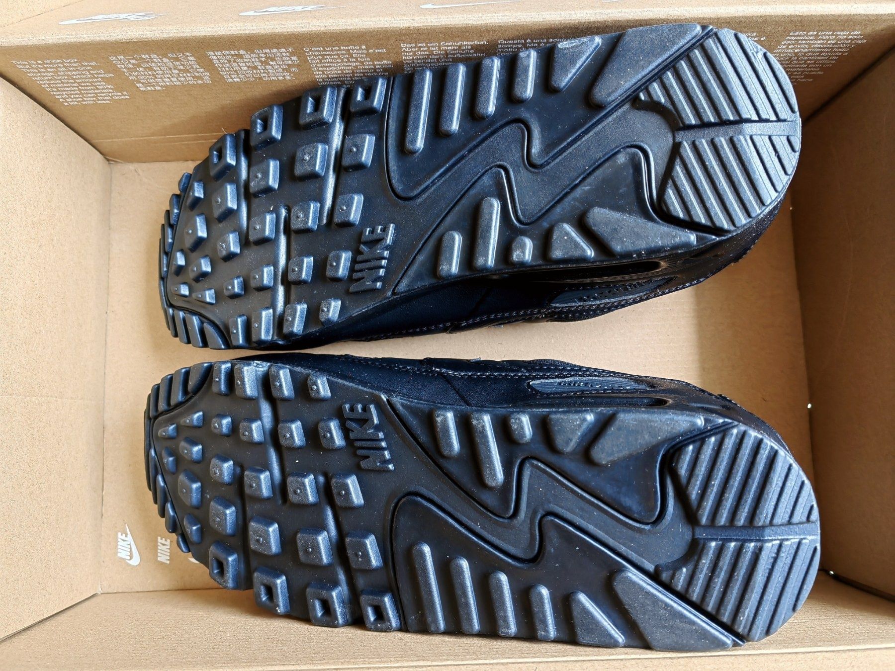 Маратонки Nike air max