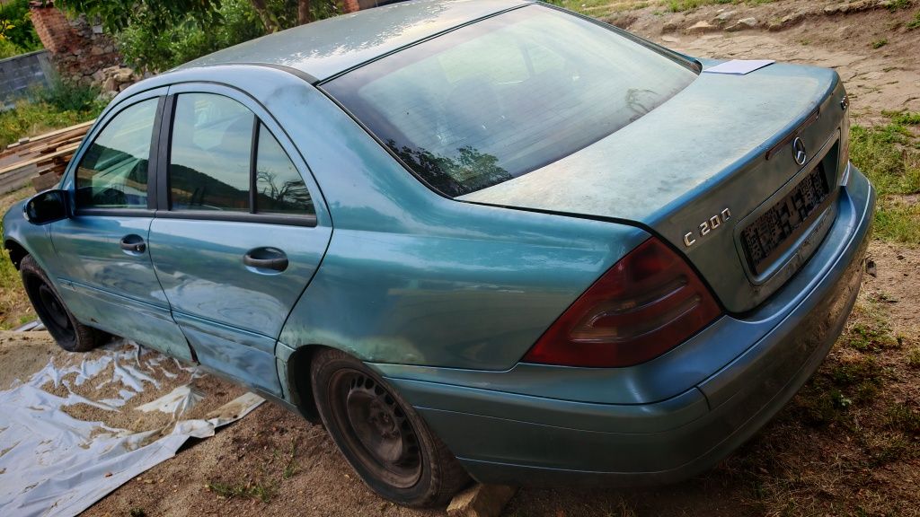 Мерцедес C200 CDI