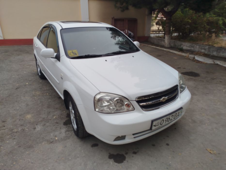 Продаётся Шевроле Лачетти.