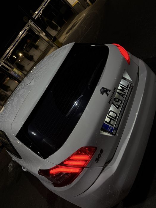 Peugeot 308 hatchback