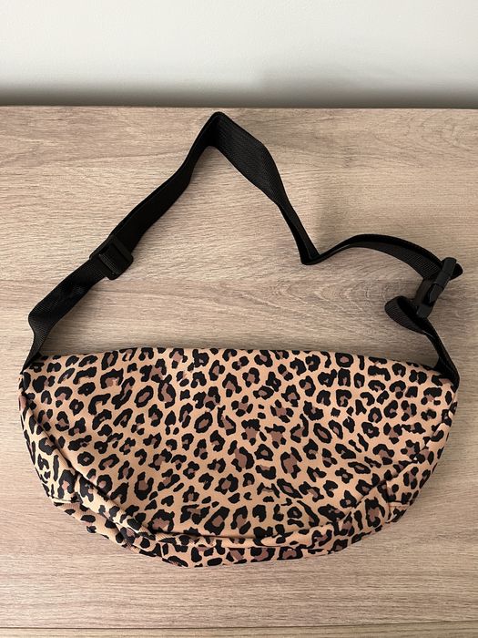 Дамска чанта с леопардов принт