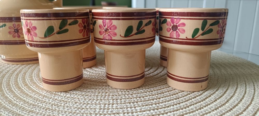 Глинен сервиз - 6 чаши + гарафа