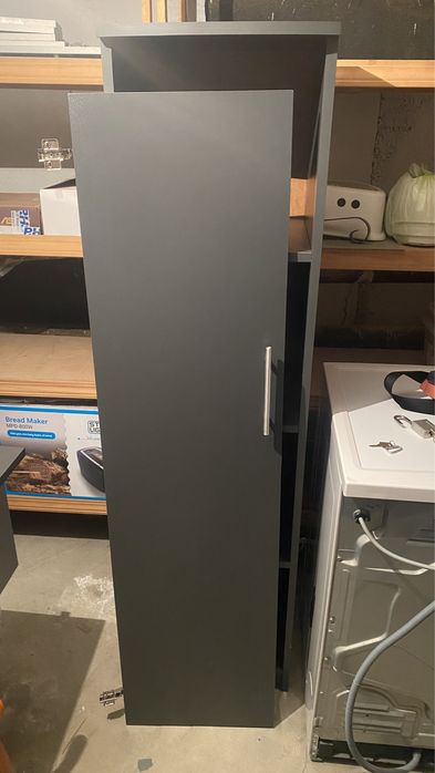 Dulap tip soldat in stare foarte buna, 40x37x161cm (3 polițe)
