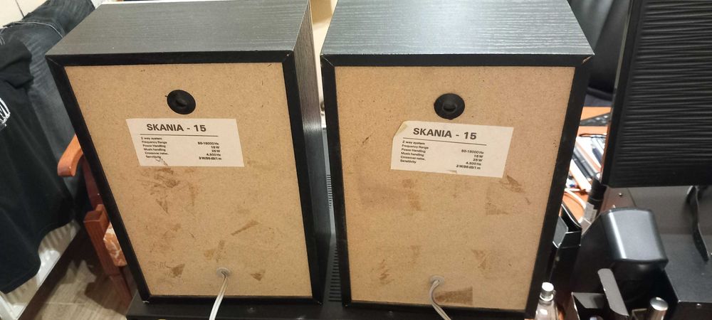 Boxe PE LB 10S sau Scania 15