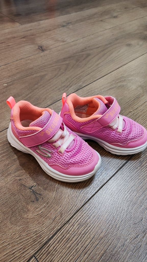 Маратонки за момиче Skechers