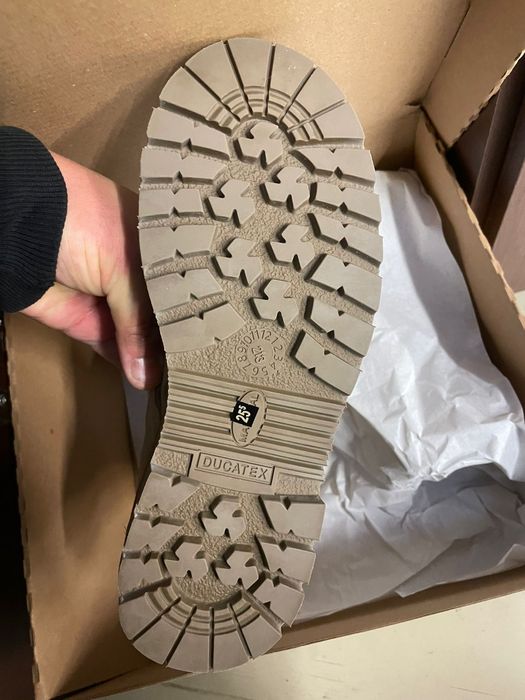 2 perechi bocanci/vara piele intoarsa /bocanci iarna piele maro