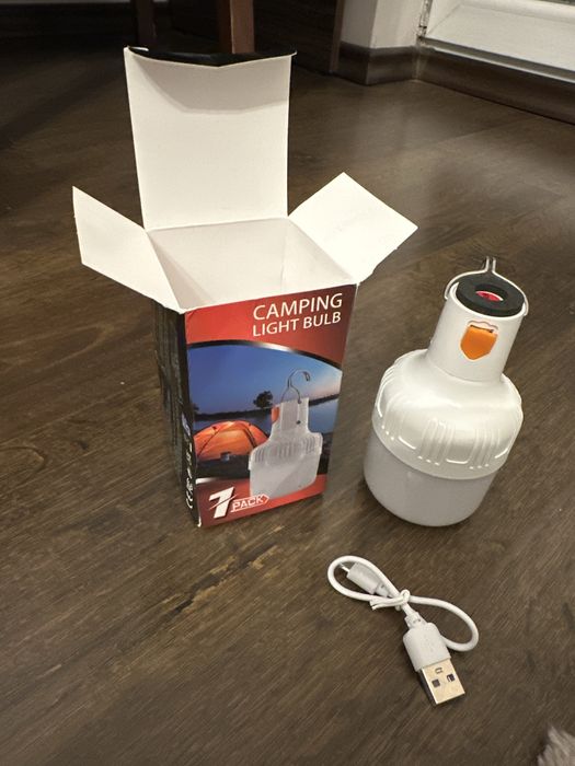 LED лампа за къмпинг