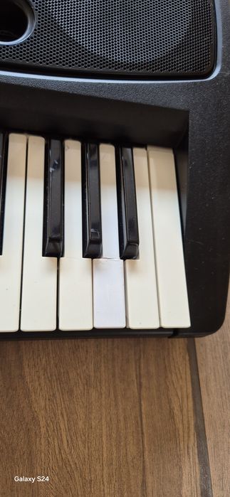 Orga yamaha psr-175