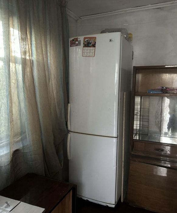 Продам холодильник LG